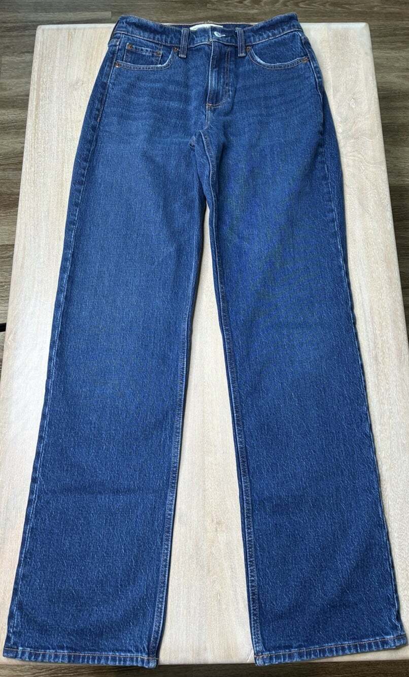Abercrombie The Baggy Low Rise Curve Love Jeans in Dark Wash Size 24 LONG